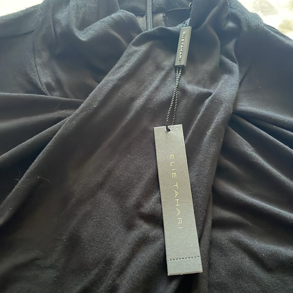 Elie Tahari Keilani Knit Large Black.